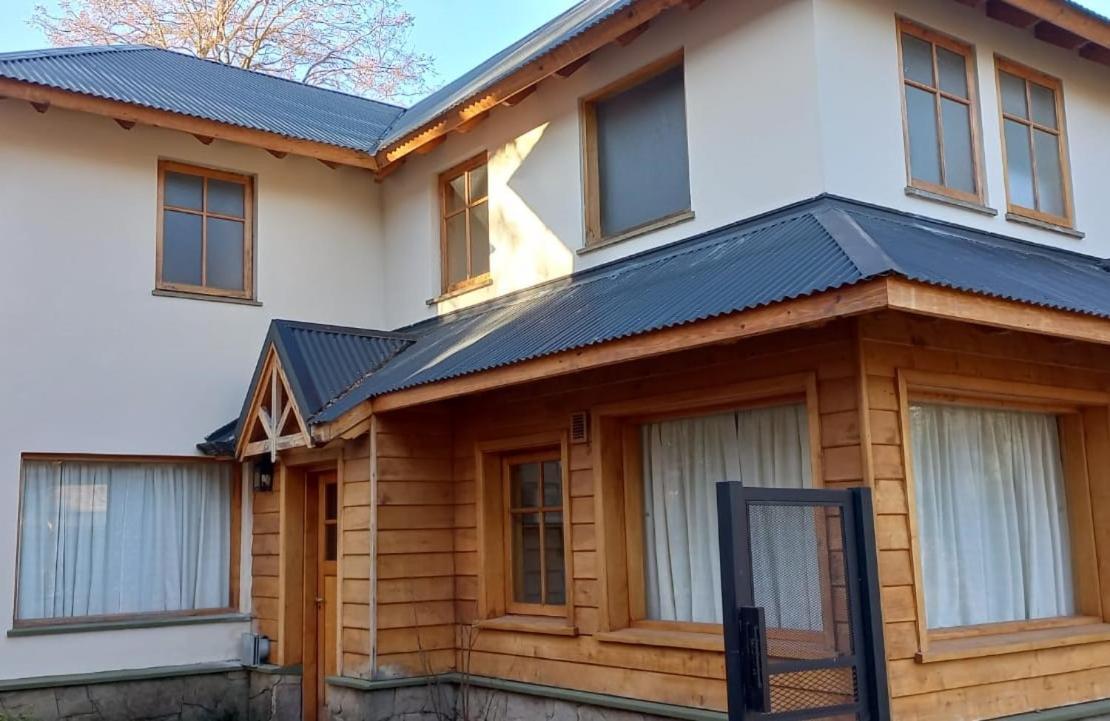 Апарт готель Refugio Del Arroyo Сан-Мартін-де-лос-Андес Екстер'єр фото